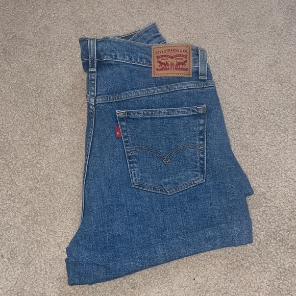 Levi’s Blue Cuffed Denim Jean Shorts Classic Summer - Picture 1 of 6